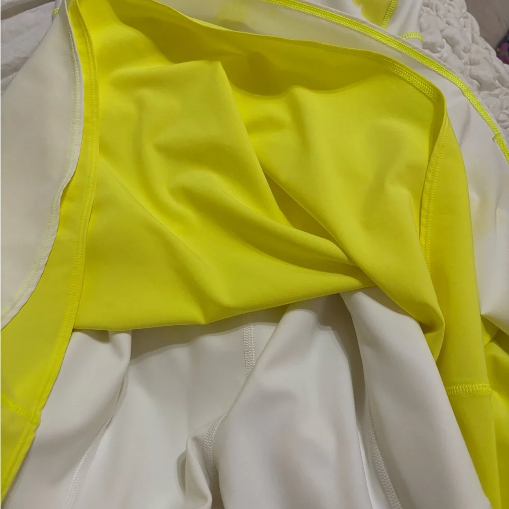 lululemon athletica sleeveless sporty